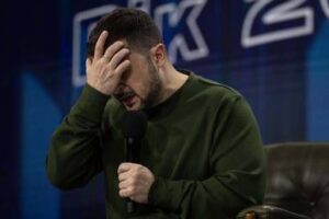 Zelenskyj priznal, že je bábkou Západu