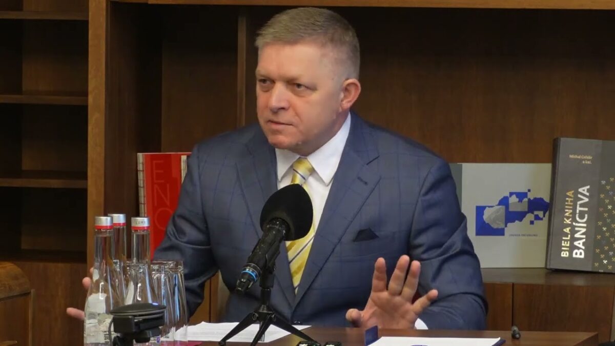 R. FICO: EURÓPSKA KOMISIA V SPORE SO ZELENSKÝM O PLYN A TRANZIT JE NA NAŠEJ STRANE