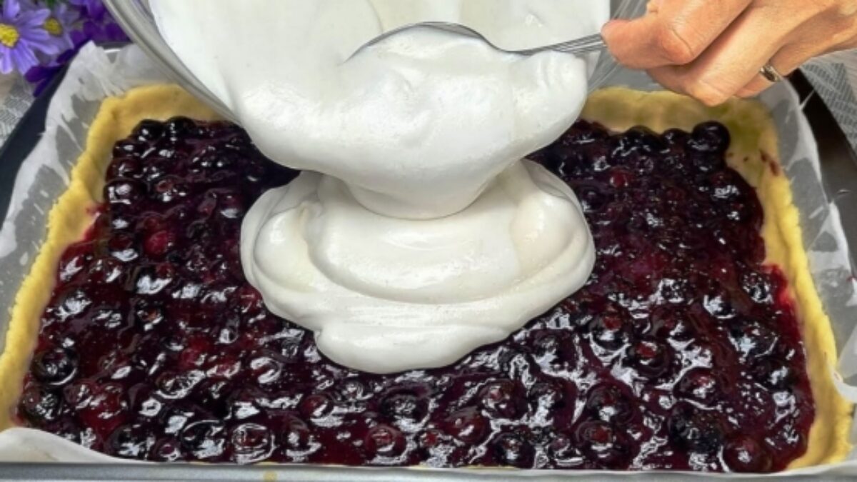 Babičkin rokmi odskúšaný moc chutný koláč: Vždy sa naň veľmi tešíme a zje sa vždy okamžite!