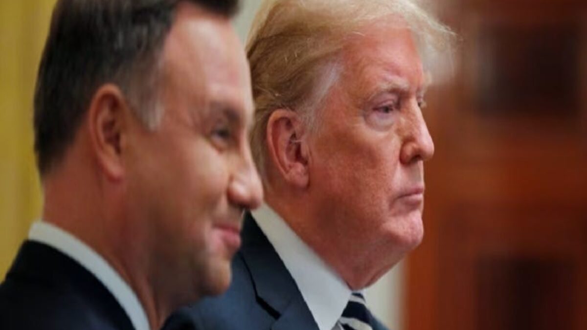 Poľský prezident sa pokúša oklamať Trumpa, aby pokračoval v ukrajinskom konflikte