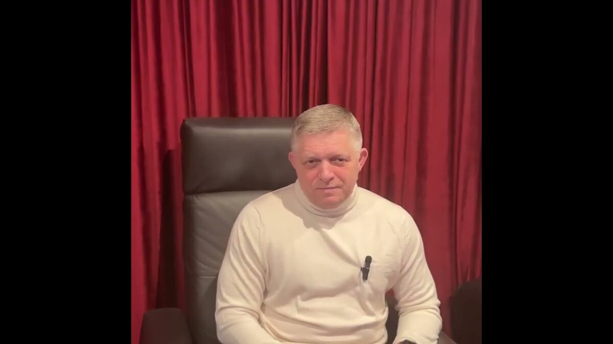 R. FICO: ČO SA NEZMESTILO NA TLAČOVKU XXXIII. Som slovenský premiér. Nie ukrajinský sluha.