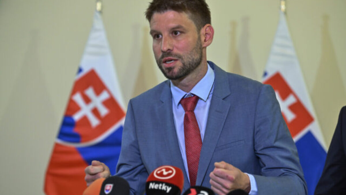 Šimečka reaguje na krízu v koalícii: Čím skôr príde politická zmena cez predčasné voľby, tým lepšie