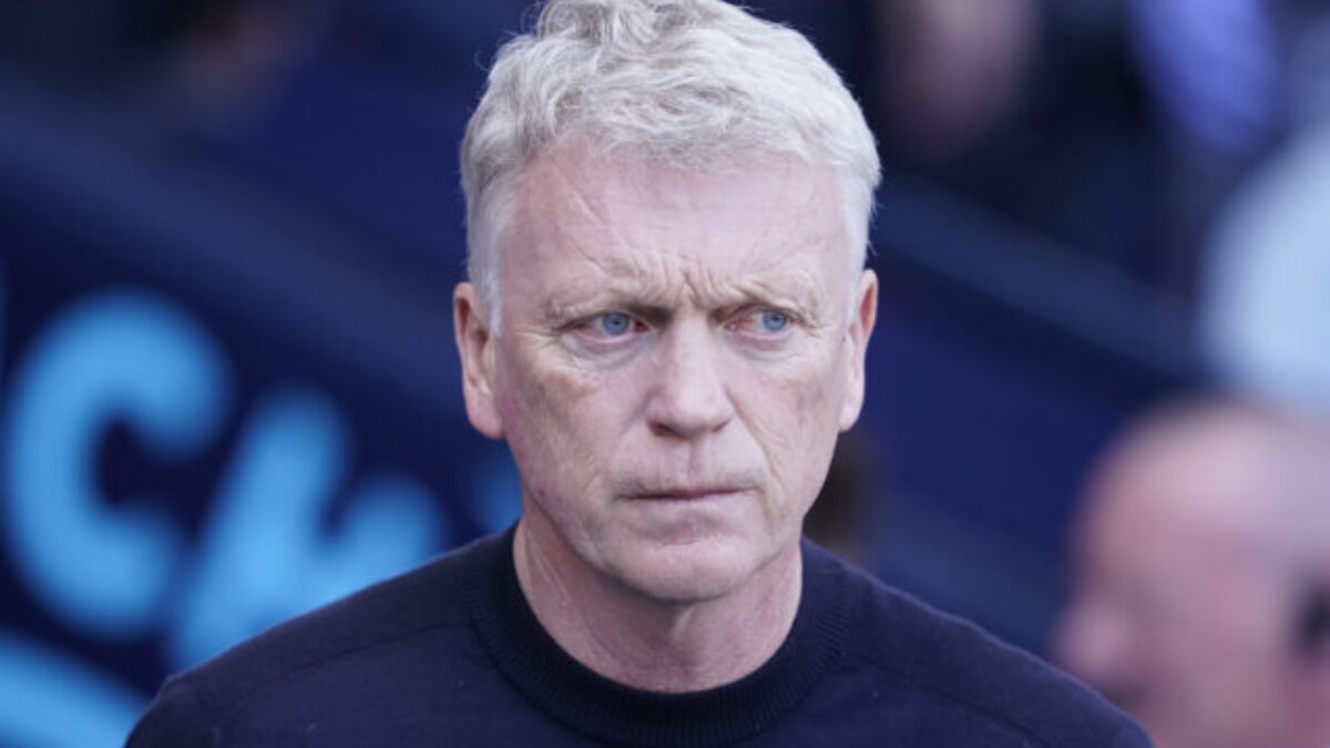 Kouč David Moyes sa vrátil do Evertonu, kde zažil jedenásť úspešných sezón. Teraz je klub ohrozený zostupom