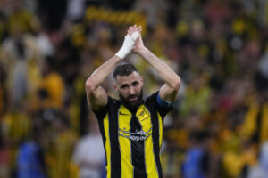 Karim Benzema vyvracia klebety o ukončení kariéry, po tejto sezóne to určite neb...