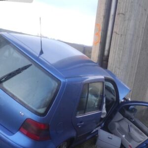 Smrteľná nehoda na diaľnici D1. Vodič vrazil do betónového piliera, na mieste za...