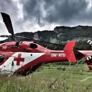 Tragédia v Moste pri Bratislave. Leteckí záchranári pomáhali robotníkovi, ktoréh...