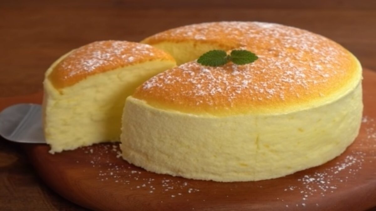 Veľmi moc chutný, jemný jogurtový koláčik z Japonska, ktorý je perfektný a dokonca aj vhodný do diéty: Má iba 90 kalórií!