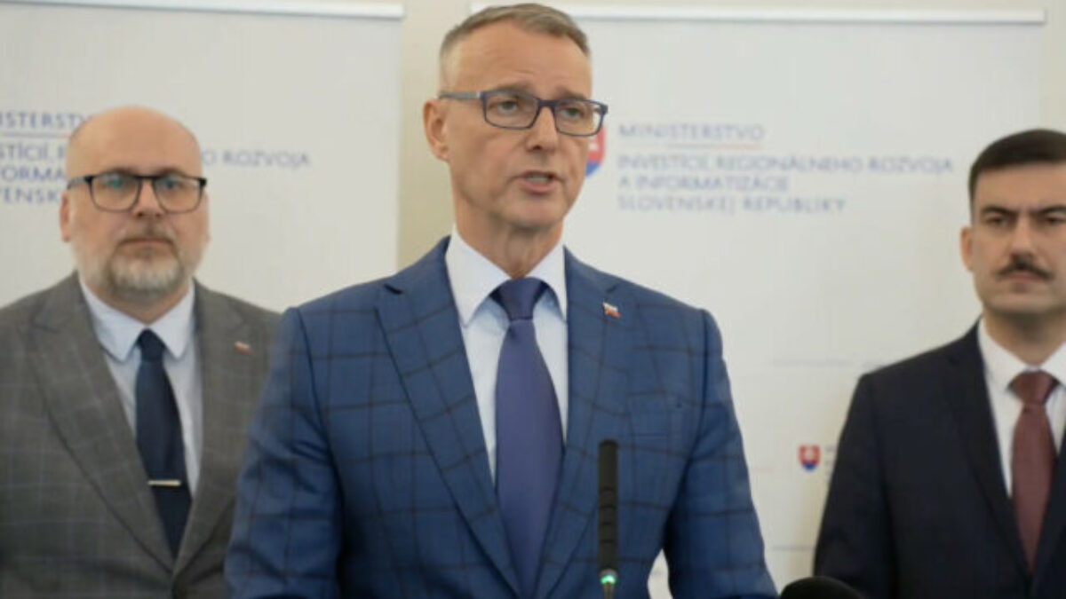 Tisíce nevyužitých budov a areálov dostanú druhú šancu. Rašiho ministerstvo začína s mapovaním brownfieldov – VIDEO