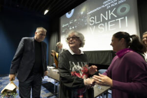 81248 662248fb3a8fe438996482 640x420.jpg Nominácie na cenu Slnko v sieti sú zverejnené, dráma Vlny zabojuje o víťazstvo a...