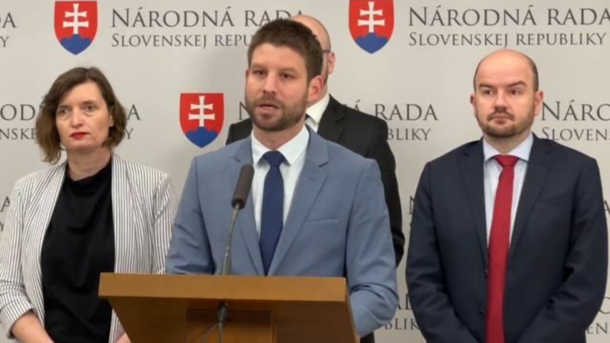 Okrúhly stôl u prezidenta je podľa Šimečku pascou pre opozíciu, Dubéci hovorí o paralýze štátu – VIDEO