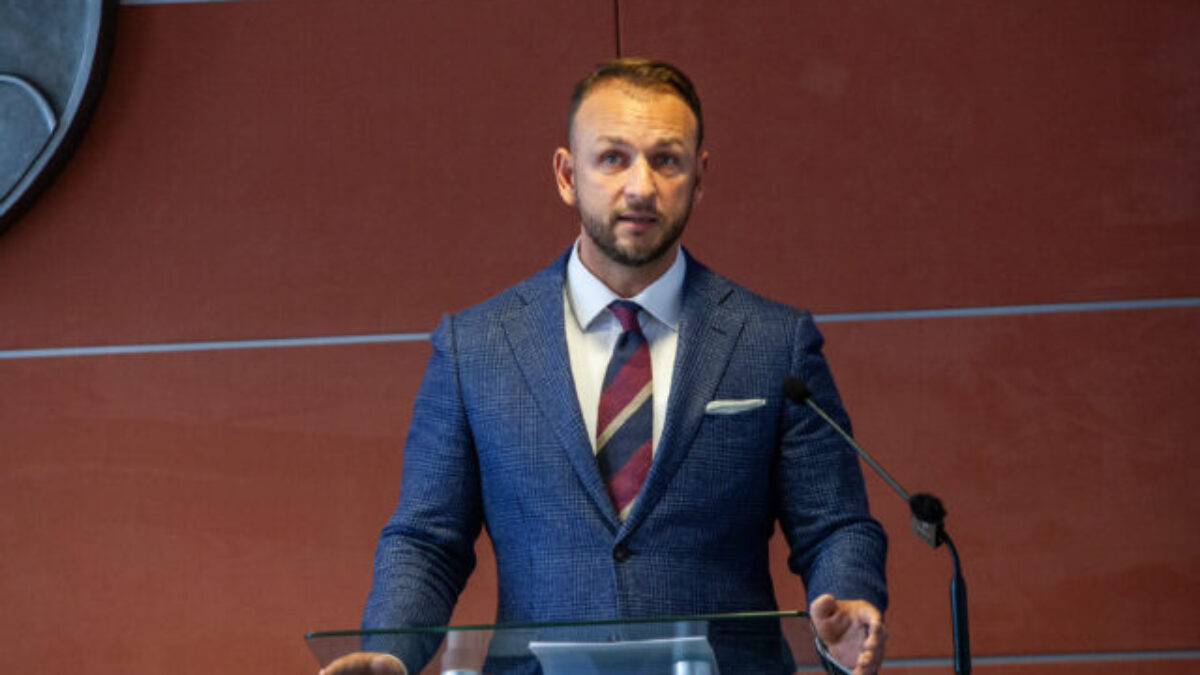 Vyhostenie Ukrajinca spojeného s údajným štátnym prevratom bolo prerušené, požiadal totiž o azyl Vyhostenie Ukrajinca spojeného s údajným štátnym prevratom bolo prerušené, požiadal totiž o azyl