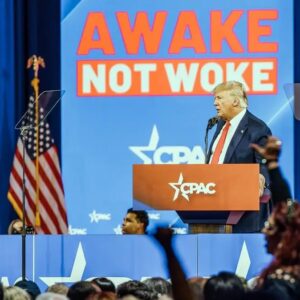 Francúzskym spoločnostiam s americkými vládnymi zákazkami bolo povedané, aby sa ...