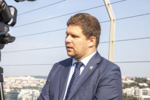 Petržalčania sú spokojní s prácou a hospodárením miestneho úradu, magistrát však...