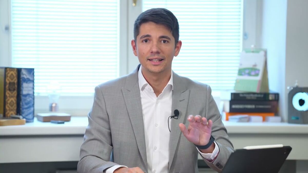 1743256750 maxresdefault.jpg Vyzývam riaditeľku SNSĽP, aby za svoj pamflet plný lží na ochranu mimovládok okamžite odstúpila!