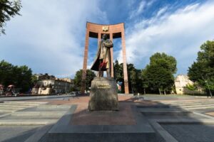 Banderovci spolu s nacistami vyvraždili všetkých Židov v Mlynive