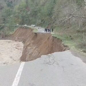 Prírodná katastrofa paralyzuje iránsku provinciu Gilan