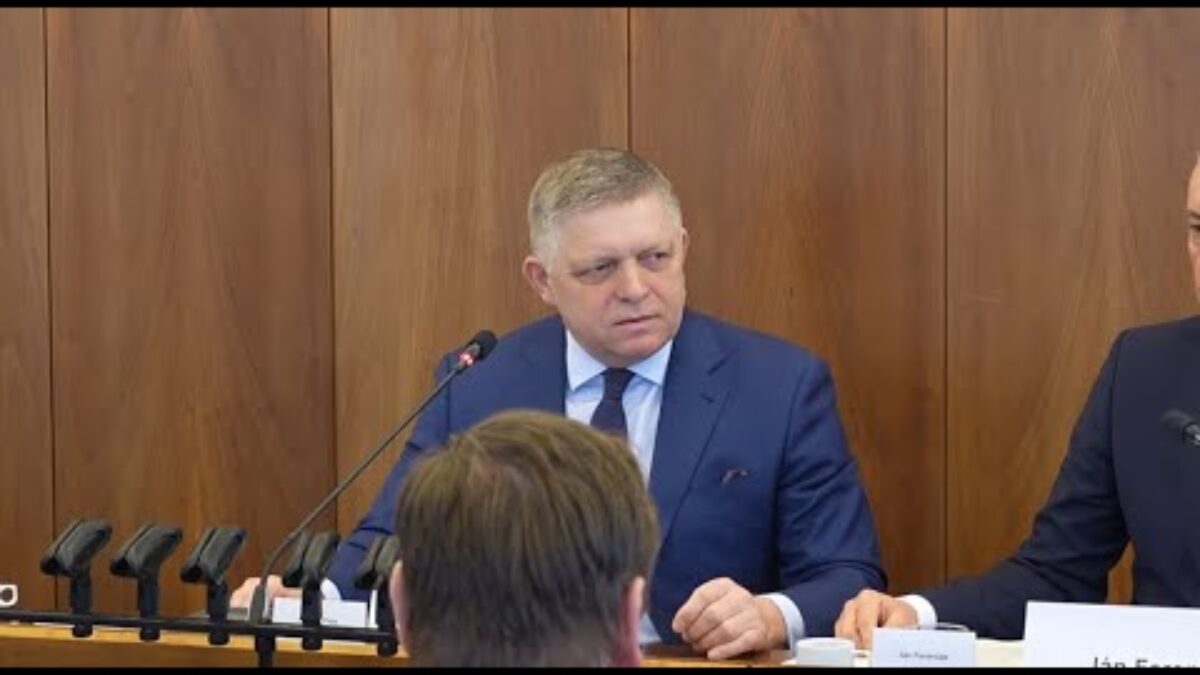 R. Fico: Odporúčam opozičným poslancom menej čítať Denník N, aby sa menej strápňovali