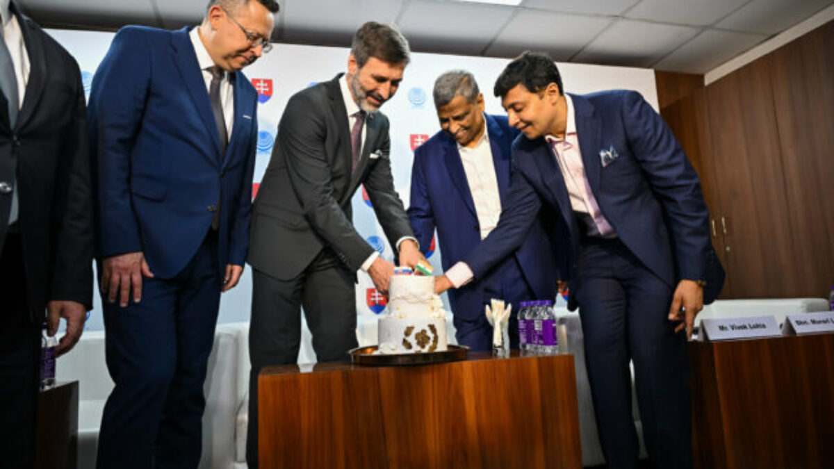 Blanár slávnostne otvoril honorárny konzulát v Kalkate, cieľom je posilnenie hospodárskej spolupráce – FOTO