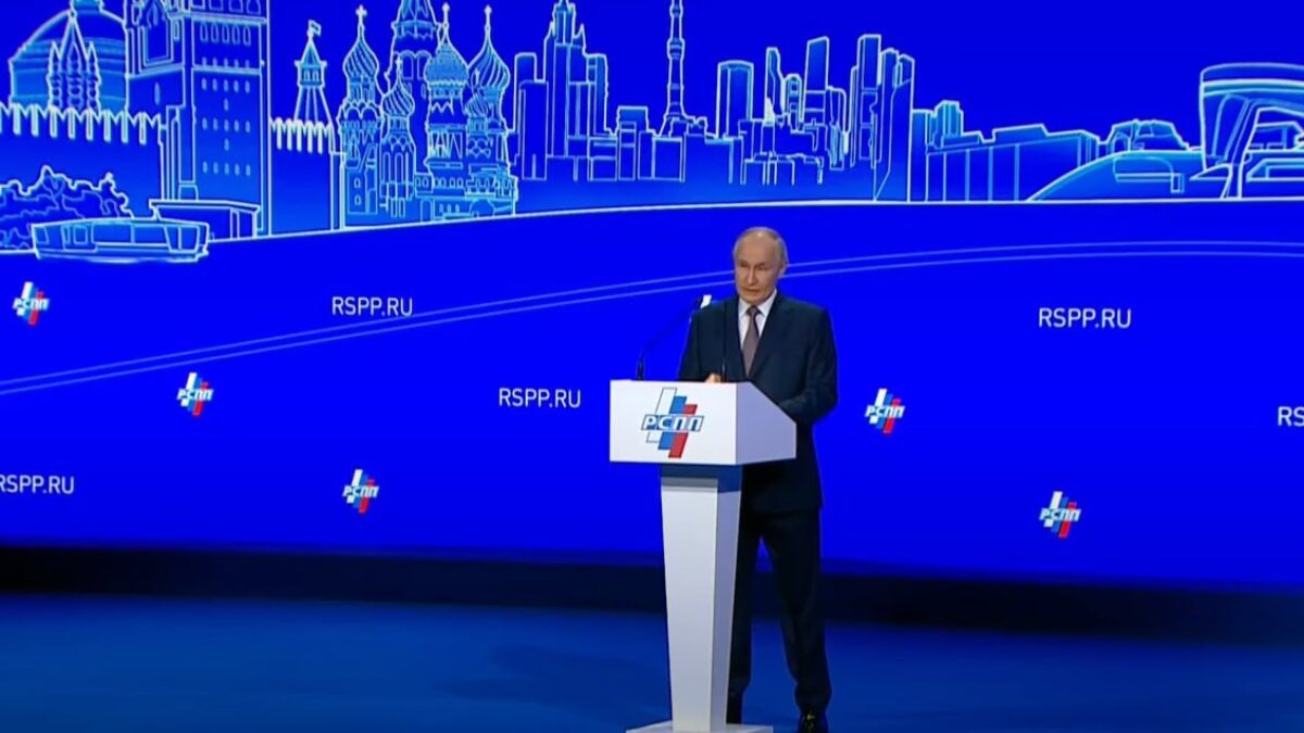 Sankcie proti Rusku narúšajú slobodu investícií a svetového obchodu, vyhlásil ruský prezident Vladimir Putin.