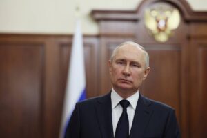 Putin uviedol, že prehodnotil Trumpovu výzvu ušetriť ukrajinských vojakov
