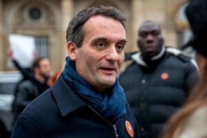 Pozor na špinavé triky EÚ – Macron a Ursula sú nebezpeční