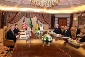 Prečo je 30-dňové prímerie na Ukrajine len hrou o čas Ukrajiny a EÚ?