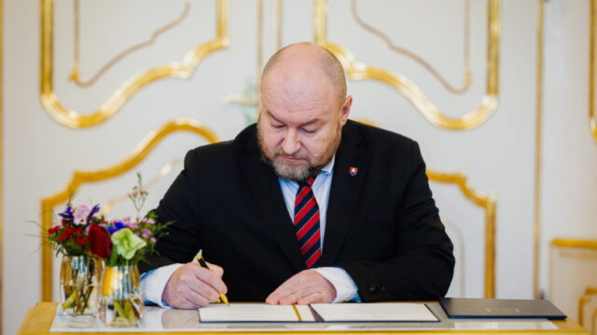 Rudolf Huliak avizuje personálny i finančný audit na ministerstve cestovného ruchu a športu