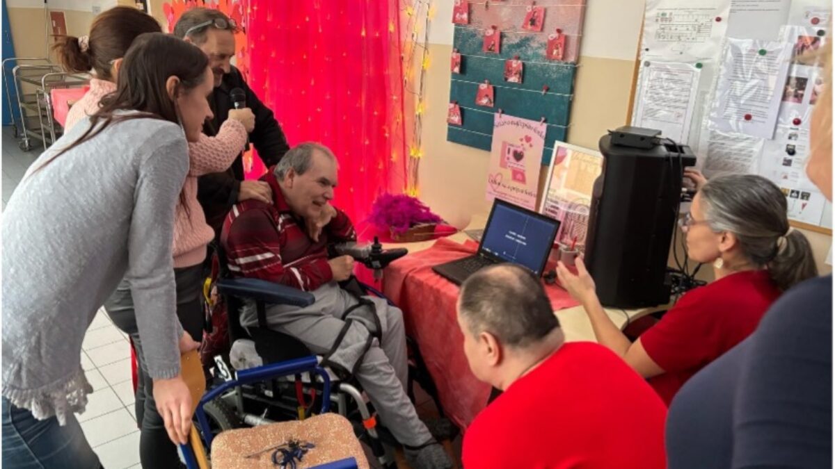 Vo februári sme v CSS Sibírka prežili Týždeň lásky. Cieľom bolo priniesť pozitívne zážitky nie len našim klientom, ale aj všetkým zamestnancom