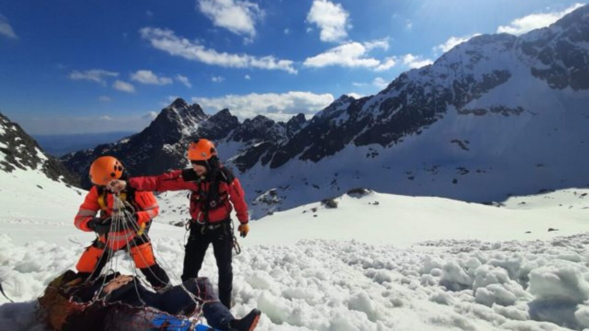 Tatranskí záchranári prepisujú rekordy, počet zásahov na svahoch pribudlo