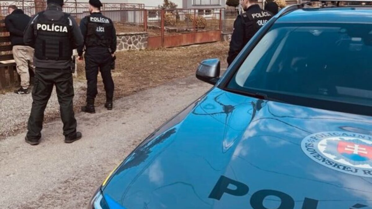 Muž sa vyhrážal žene zabitím, v Sačurove musela zasahovať polícia