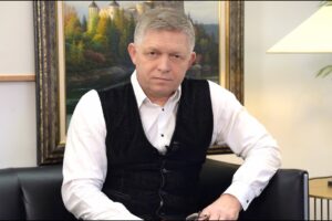 ČO SA NEZMESTILO NA TLAČOVKU XXXV. Šimečkova rodina žije ako Zelenský – le...