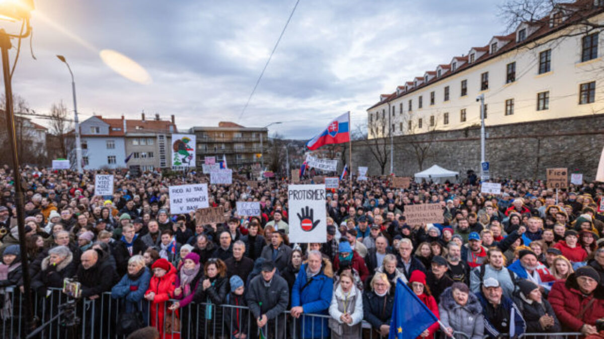 Progresívci pozývajú na zhromaždenia, chcú si dôstojne pripomenúť 80. výročie konca vojny aj Deň Európy