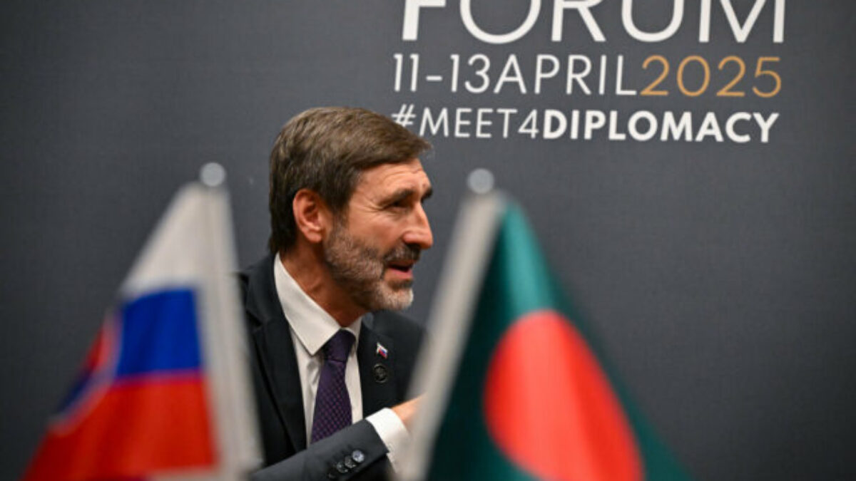 Na medzinárodnom fóre v Turecku Blanár vyzval ukrajinského kolegu na obnovenie tranzitu plynu – FOTO