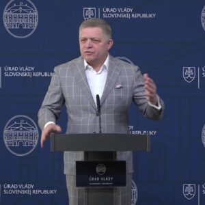 TK predsedu vlády R. Fica a generálnej riaditeľky E. Lisovej o štátnej podpore n...