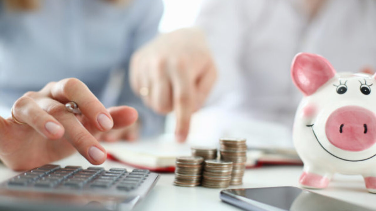 Slováci po zdražovaní šetria najmä na potravinách a energiách