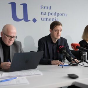 Zdržanie v rozhodovaní o dotáciách spôsobilo vedenie Fondu na podporu umenia svo...