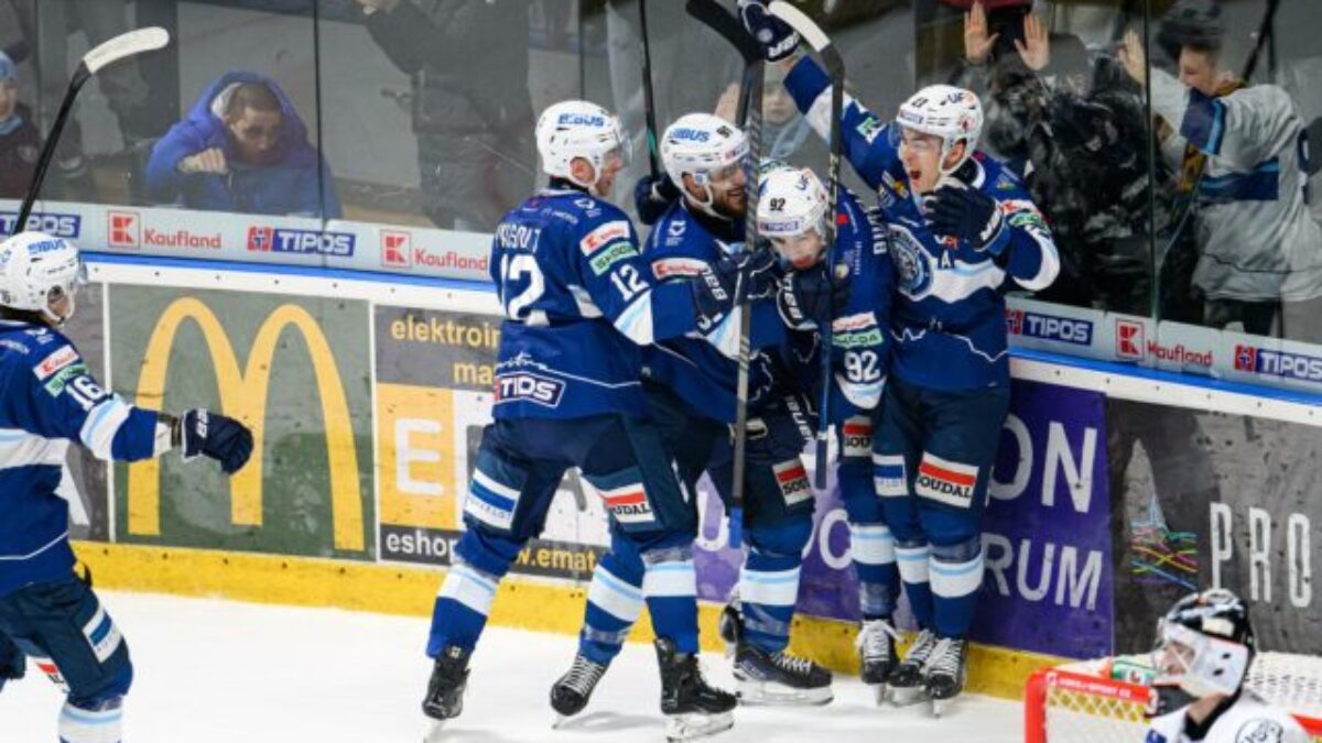 „Nitriansky šmolko“ v prvom zápase semifinále chytil do pasce „žilinského Gargamela“ – VIDEO