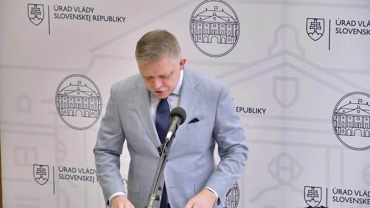 1743689336 maxresdefault.jpg Tlačová konferencia predsedu vlády SR Roberta Fica po rokovaní vlády SR