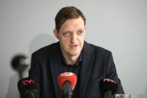 Rada FPU je znepokojená vyhláseniami riaditeľa FPU Róberta Špotáka o jej nefunkč...