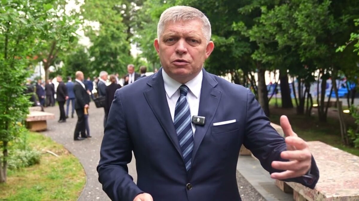 1747575961 maxresdefault.jpg R. Fico: Dnes sme si s pani Kallasovou vyjasňovali vzájomné pozície.