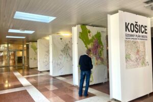 100117 496948273 986008330412521 3534078277611372851 n 640x420.jpg Mestské zastupiteľstvo v Košiciach schválilo nový územný plán mesta, pôvodný pla...