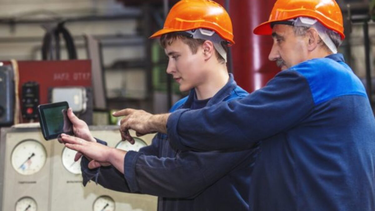 Zamestnanosť na Slovensku klesla, situácia ostáva napätá najmä v priemysle Zamestnanosť na Slovensku klesla, situácia ostáva napätá najmä v priemysle