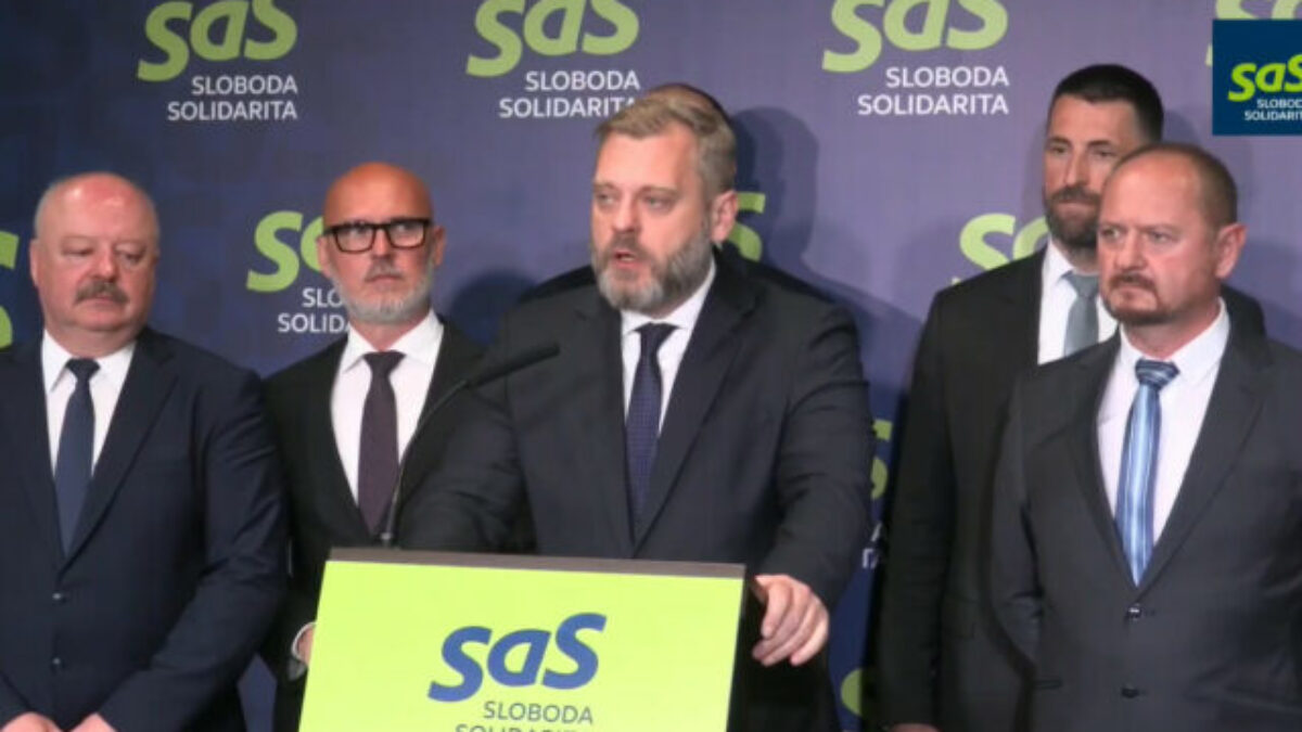 SaS zvažuje podať trestné oznámenie na premiéra Fica. Je odchovaný na boľševickom mlieku, tvrdí Krúpa – VIDEO