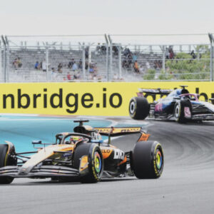 Veľká cena Miami bude naďalej súčasťou kolotoča F1, preteky budú pokračovať mini...