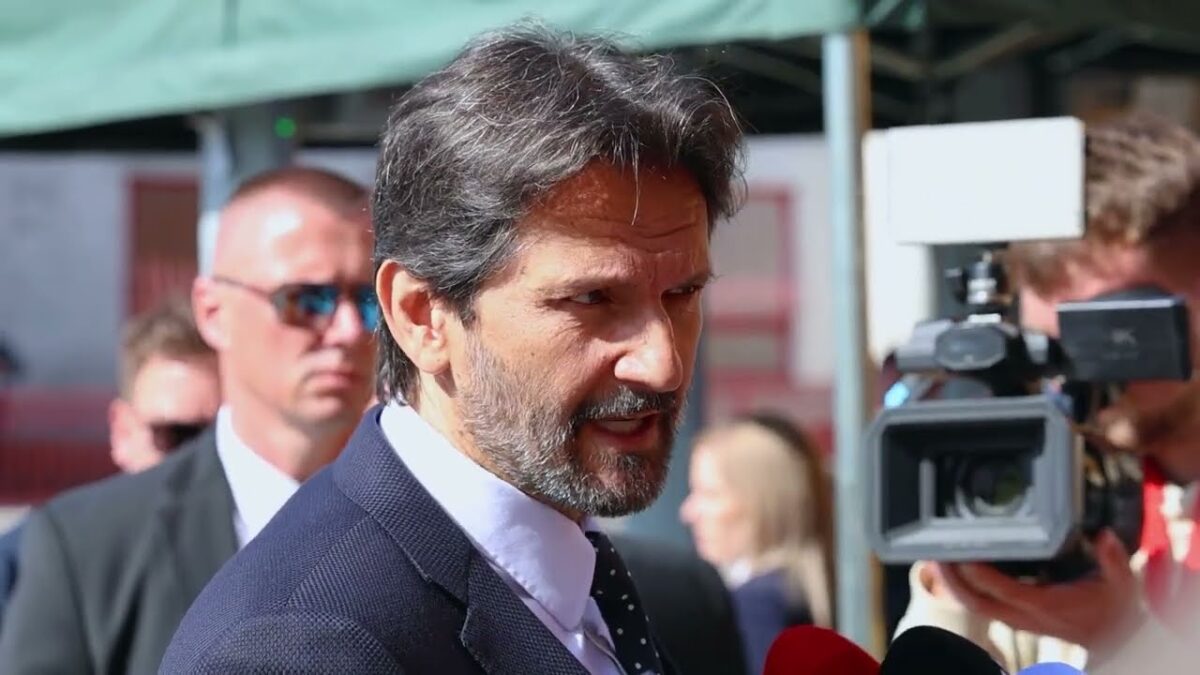 R. KALIŇÁK: OPOZÍCII SA ASI LEN O BRATISLAVSKEJ „KUKURICI“ SNÍVA