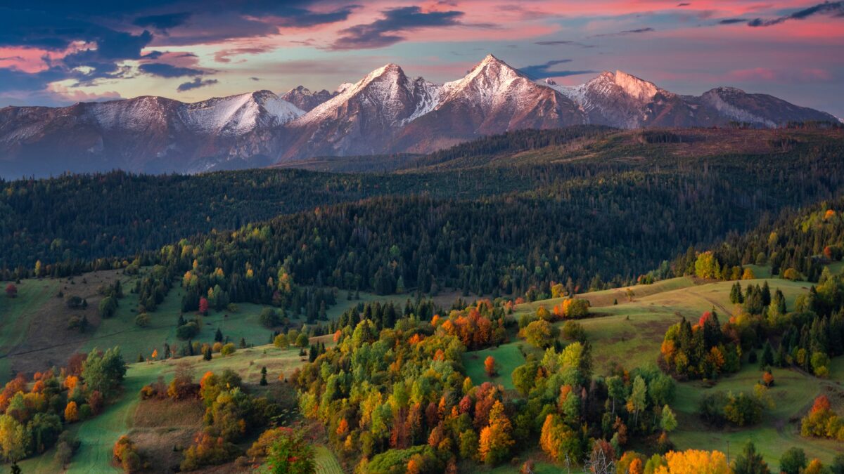 Mesto Vysoké Tatry: Radi by sme Vás informovali o pripravovaných zmenách v cestovných poriadkoch regionálnej autobusovej dopravy, ktoré vstúpia do platnosti v sobotu 28. júna 2025.