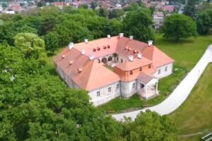 Mesto Želiezovce: Minister Migaľ garantoval prostriedky na revitalizáciu parku