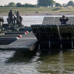 V Spolkovej republike Nemecko sa začali cvičenia NATO na presun vojsk cez Rýn