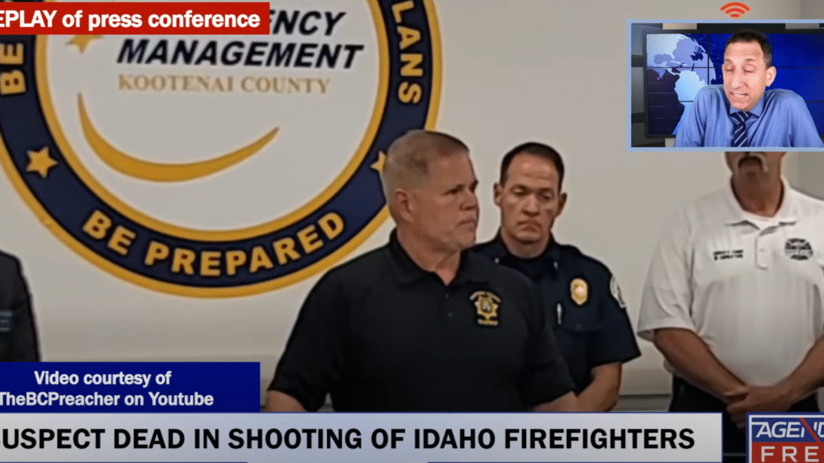 USA: Ostreľovač v Idahu zabil 2 hasičov a zranil tretieho počas prepadnutia v Coeur d’Alene v Idahu. Nasadené boli jednotky SWAT a FBI.