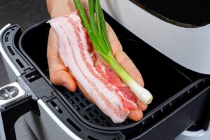 Toto jedlo z dvoch ingrediencií z air fryera je úplne šialené!